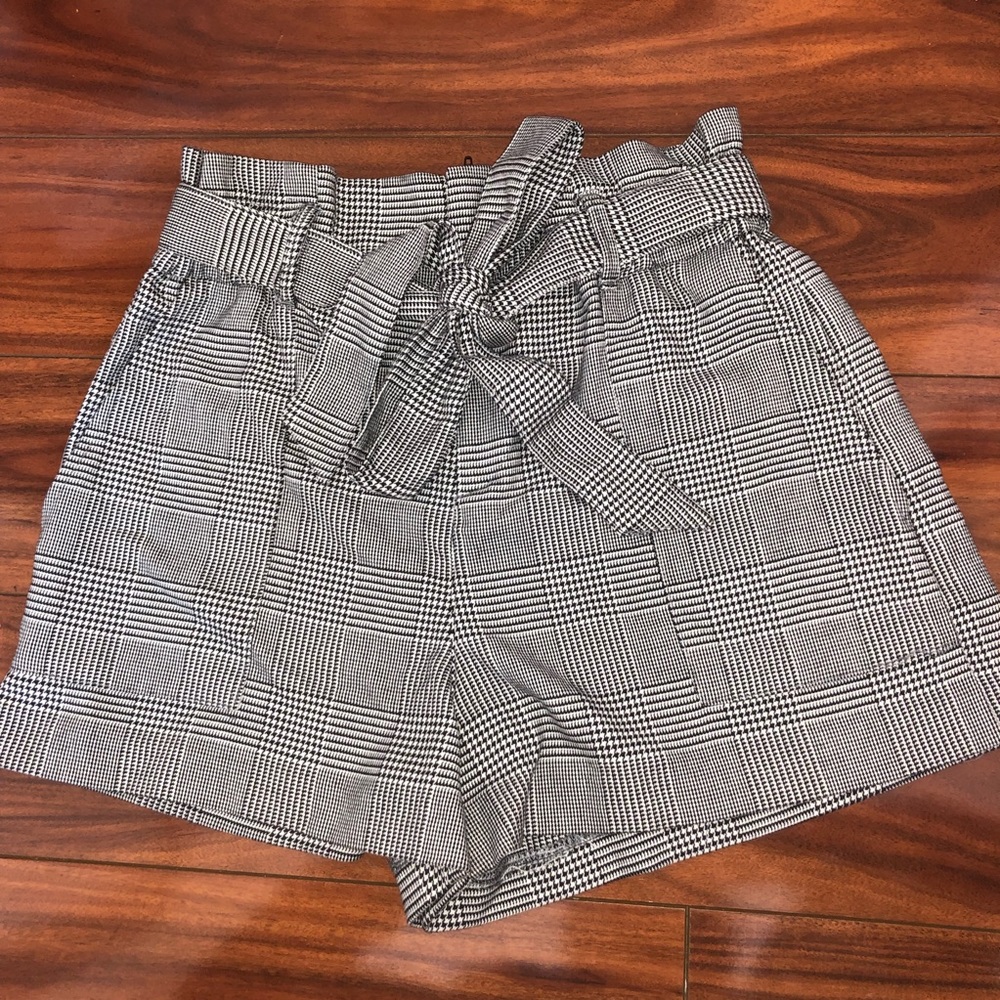 Zara high waisted shorts